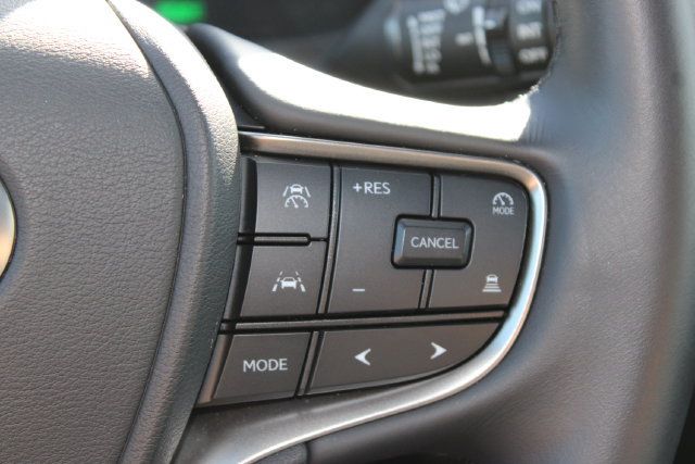 Certified 2025 Lexus UX 300h FWD image 16