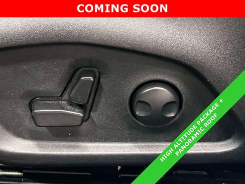 Used 2023 Jeep Compass High Altitude AWD/4WD image 19