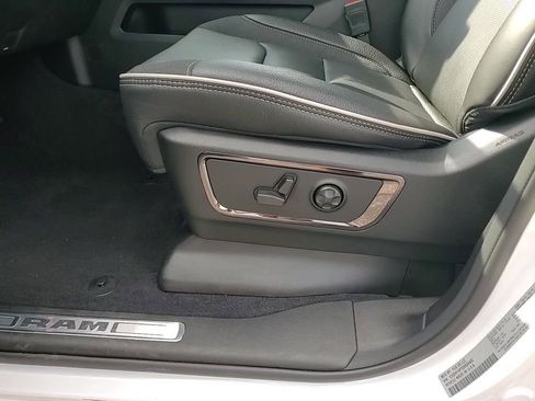 New 2025 RAM 1500 Limited image 14