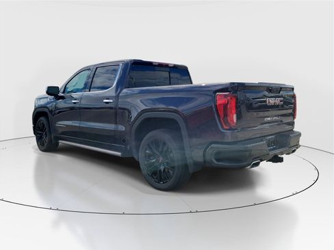 Used 2022 GMC Sierra 1500 Denali image 3