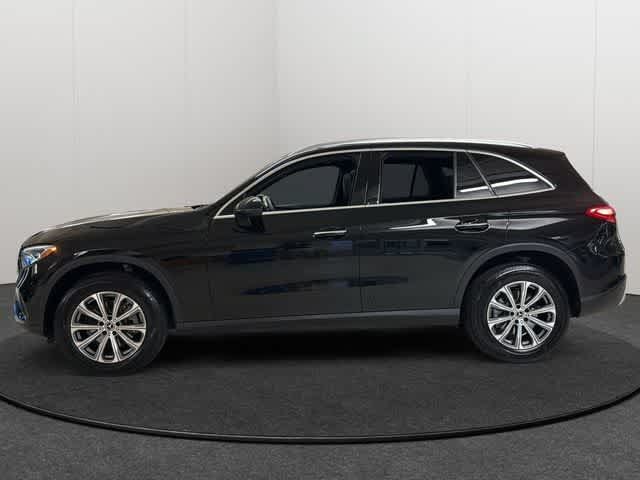 Certified 2026 Mercedes-Benz GLC 300 4MATIC image 3