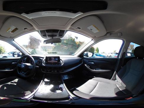 Used 2025 Nissan Rogue SV FWD image 44