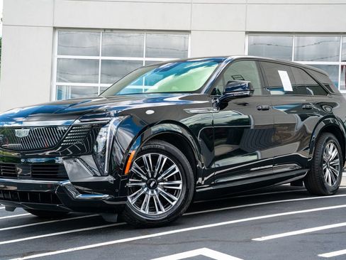 Used 2026 Cadillac Escalade IQ Sport 1 w/ LPO, Floor Liner Package AWD/4WD image 2