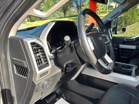 Certified 2020 Ford F250 Lariat w/ Lariat Value Package image 13