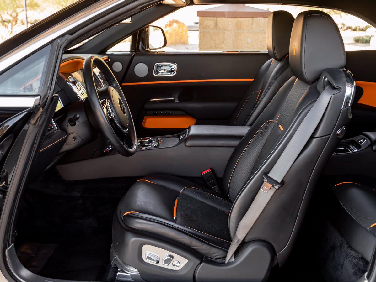 Certified 2018 Rolls-Royce Dawn RWD image 26