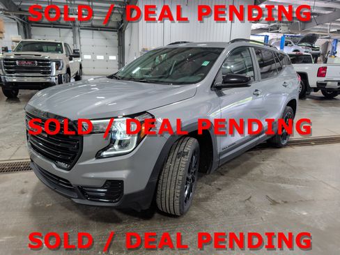 Used 2024 GMC Terrain SLE w/ Driver Convenience Package AWD/4WD image 6