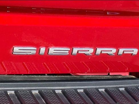 Used 2021 GMC Sierra 1500 Denali w/ Denali Ultimate Package AWD/4WD image 29