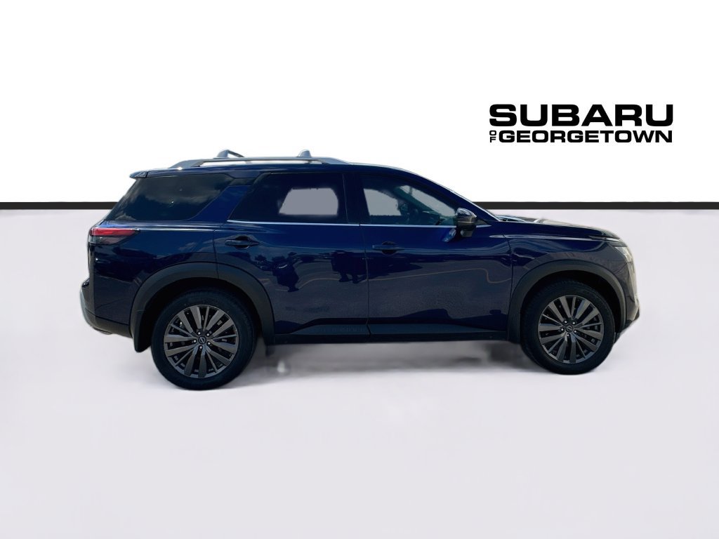 Used 2024 Nissan Pathfinder SL w/ SL Premium Package FWD image 9
