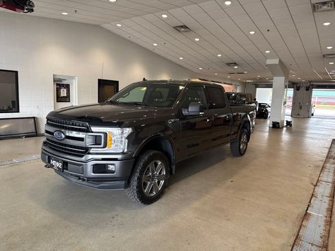 Used 2020 Ford F150 XLT w/ Equipment Group 302A Luxury AWD/4WD image 3