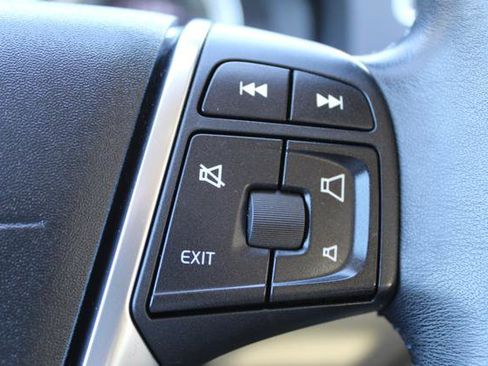 Used 2012 Volvo S60 T5 image 18