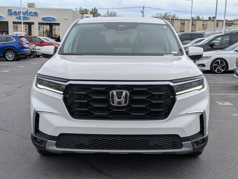 Certified 2023 Honda Pilot Elite image 11