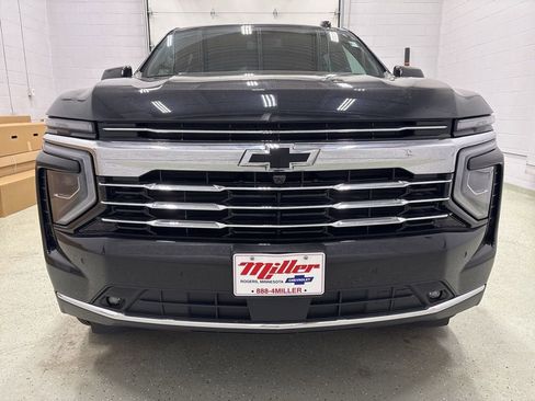 New 2026 Chevrolet Suburban LT w/ Comfort Package image 9