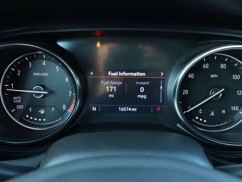 Used 2023 Buick Encore GX Essence w/ Experience Buick Package image 14