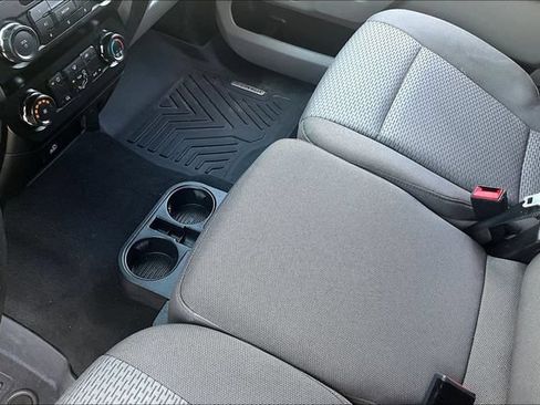 Used 2021 Ford F250 XLT AWD/4WD image 17