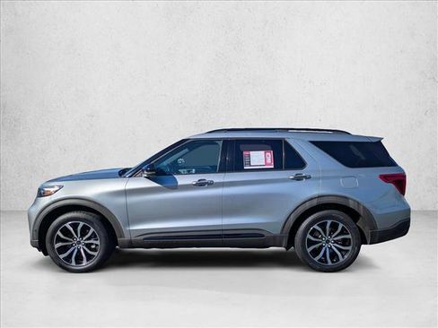 Used 2020 Ford Explorer ST image 9