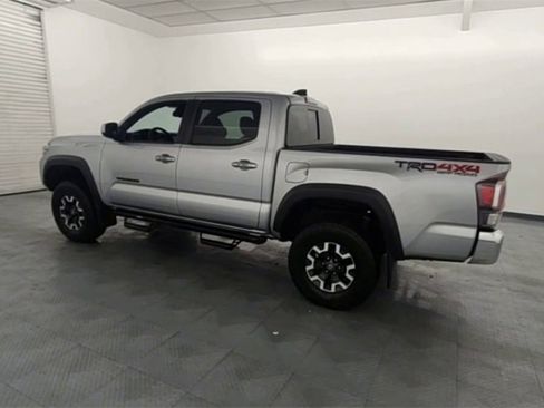 Used 2023 Toyota Tacoma TRD Off-Road image 6