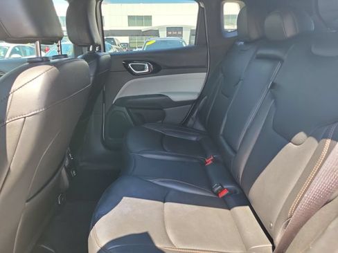 Used 2024 Jeep Compass Limited AWD/4WD image 10
