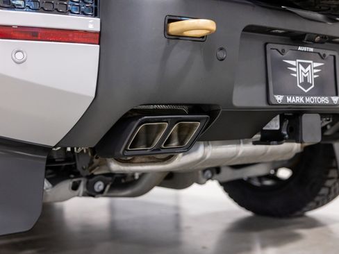 Used 2026 Land Rover Defender 110 OCTA image 16