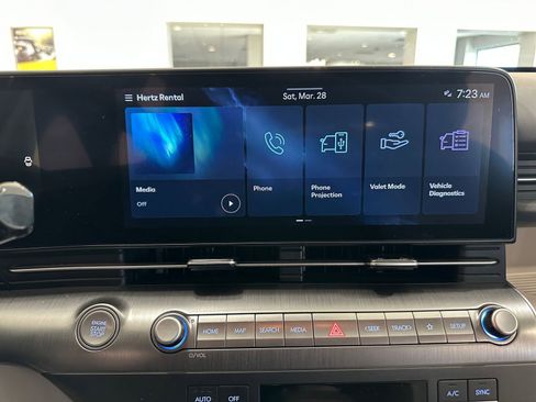 Used 2025 Hyundai Kona SEL image 20