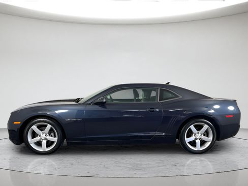 Used 2013 Chevrolet Camaro LT RWD image 8