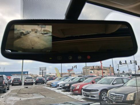 Used 2013 Chevrolet Avalanche LT w/ Suspension Package, Off-Road image 19