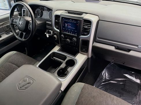 Used 2019 RAM 1500 Lone Star RWD image 12