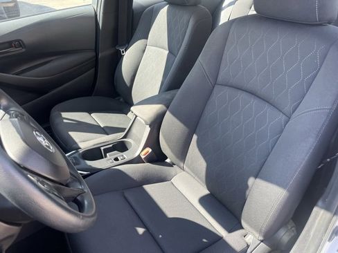 Used 2024 Toyota Corolla LE image 18