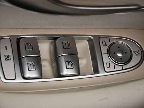 Used 2023 Mercedes-Benz E 450 4MATIC Sedan image 38