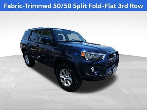 Used 2018 Toyota 4Runner SR5 AWD/4WD image 2