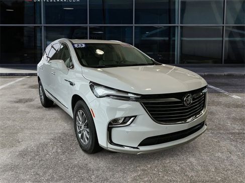 Used 2023 Buick Enclave Essence w/ Trailering Package, 5000 lbs. image 5