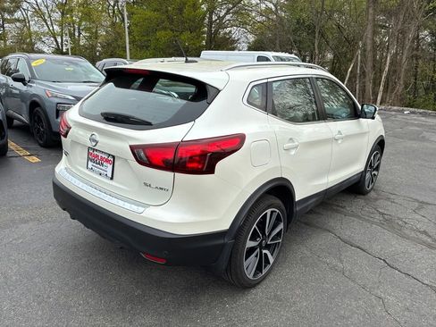 Certified 2019 Nissan Rogue Sport SL w/ Premium Package AWD/4WD image 7