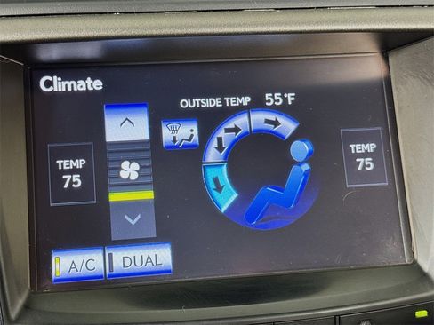 Used 2013 Lexus IS 250C image 31