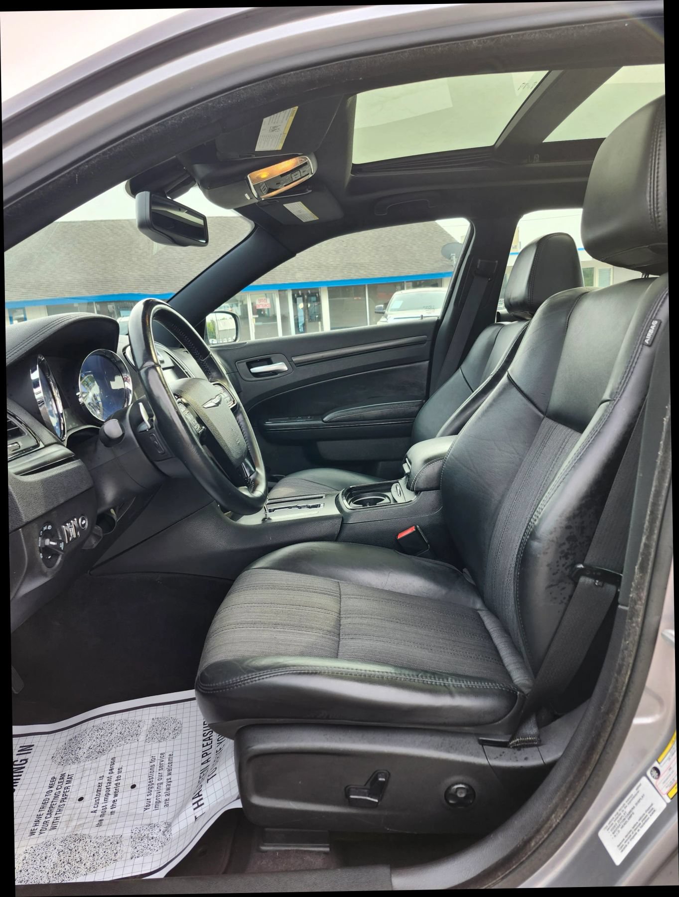 Used 2013 Chrysler 300 S AWD/4WD image 10