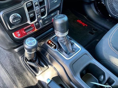 Certified 2023 Jeep Gladiator Mojave w/ Trailer Tow Package image 30