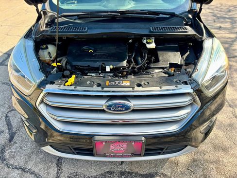 Used 2017 Ford Escape Titanium FWD image 15