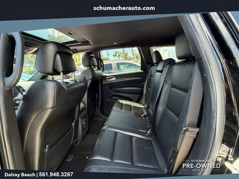 Used 2020 Jeep Grand Cherokee Limited w/ Premium Lighting Group AWD/4WD image 11