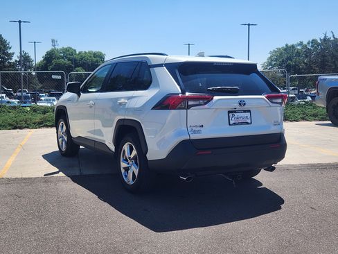 Used 2021 Toyota RAV4 XLE Premium AWD/4WD image 3