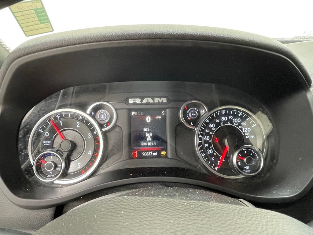 Used 2021 RAM 3500 Big Horn w/ Level 1 Equipment Group AWD/4WD image 25