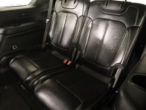 Used 2024 Jeep Grand Cherokee L Limited w/ Luxury Tech Group II image 14