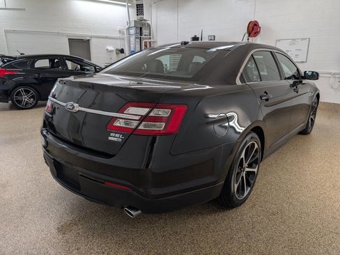 Used 2014 Ford Taurus SEL w/ Equipment Group 201A image 4