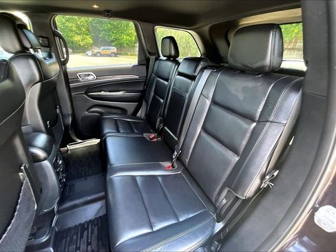 Used 2018 Jeep Grand Cherokee Limited AWD/4WD image 25