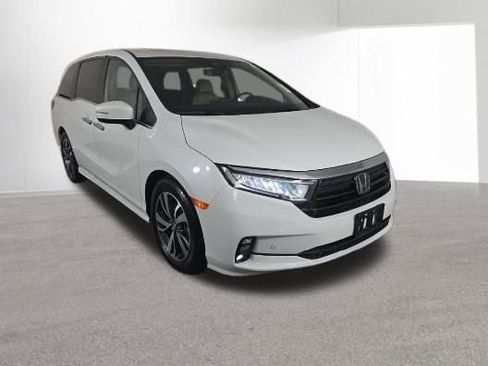 Used 2022 Honda Odyssey Touring image 1