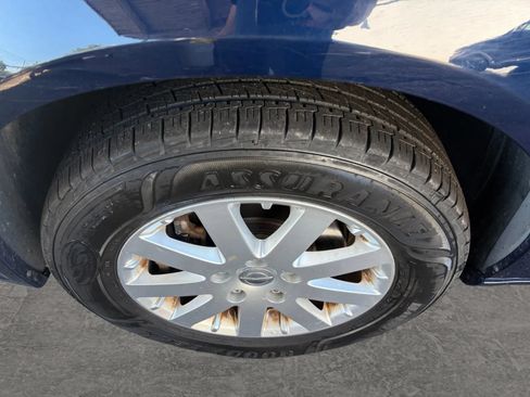 Used 2016 Chrysler Town & Country Touring w/ Driver Convenience Group FWD image 38