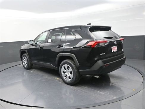 New 2025 Toyota RAV4 LE image 5