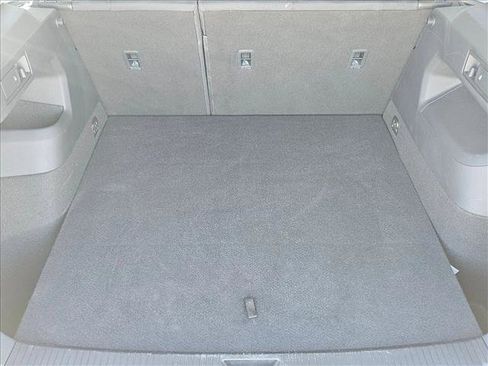Used 2026 Volkswagen Tiguan S FWD image 6