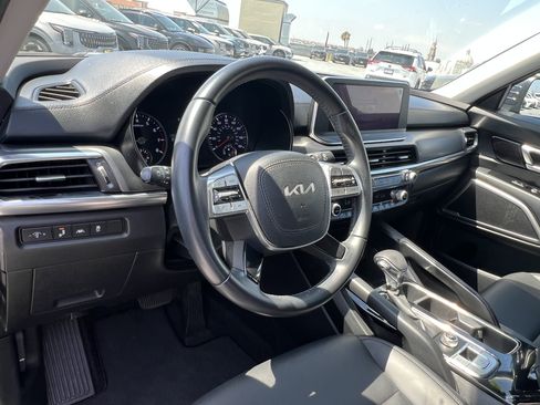 Certified 2022 Kia Telluride LX FWD image 23