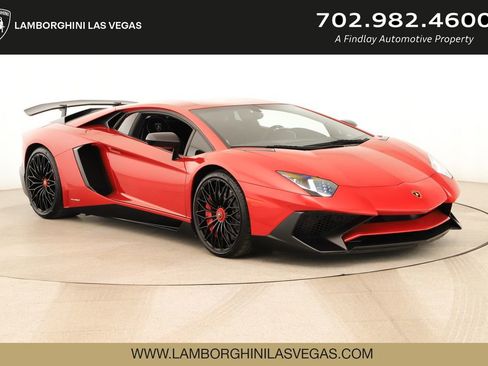 Used 2016 Lamborghini Aventador LP 750-4 Superveloce image 1