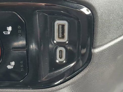 Used 2023 Chevrolet Silverado 1500 LT Trail Boss w/ Protection Package image 19