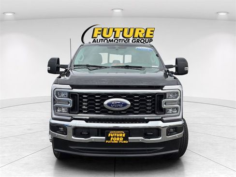 Certified 2025 Ford F350 Lariat w/ Lariat Ultimate Package image 2