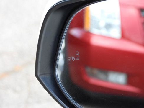 Used 2019 Toyota RAV4 XLE image 31